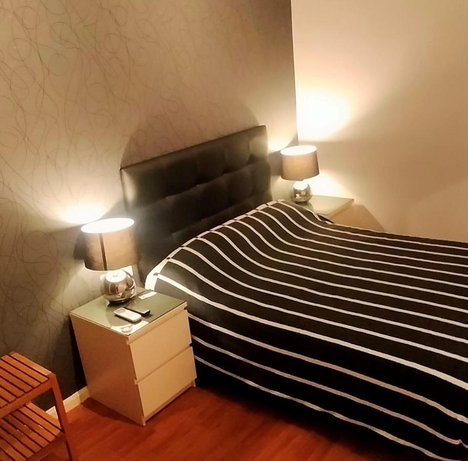 Single Rooms Madrid Bagian luar foto
